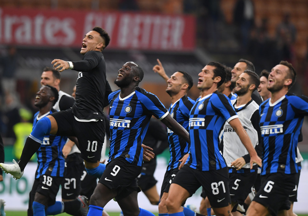 棒球与半自动化ABS系统在测试赛的表现