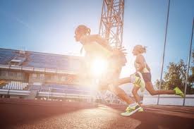 队报：尽管梅西在美职联表现出色，但足球在美国依然地位轻微